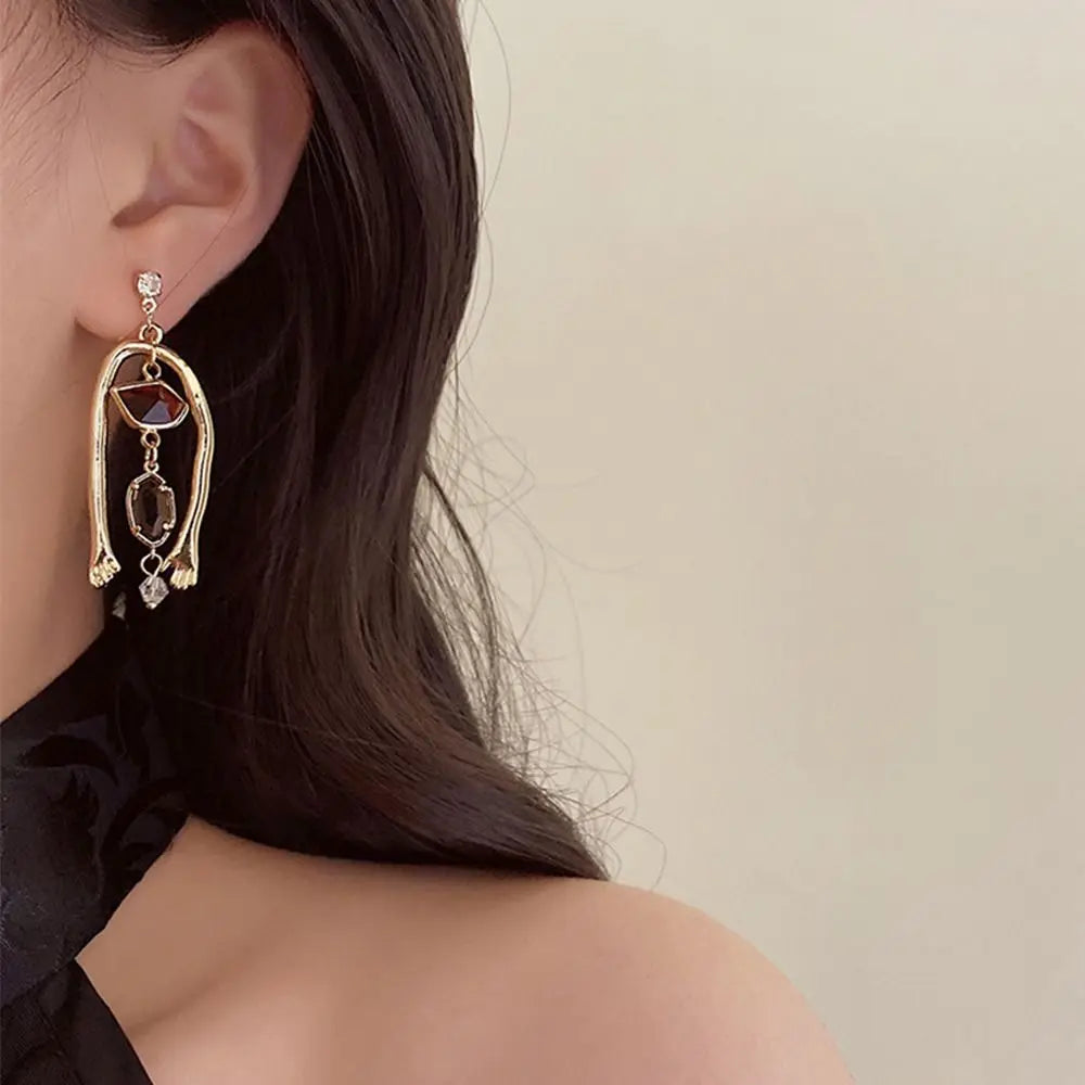 Vintage Abstract Art Asymmetric Drop Earrings – Humanoid Hand Statement Jewelry for Women