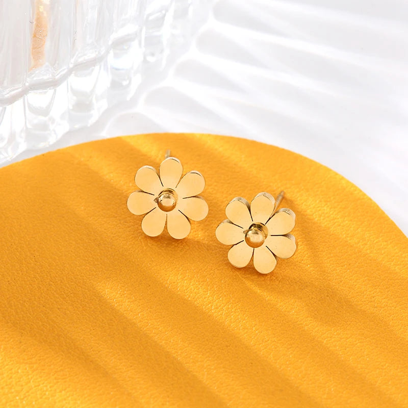 daisy jewelry set waterproof stainless steel jewelry fashion gift set floral accessories hypoallergenic jewelry for women GANEMLY necklace bracelet earring ring