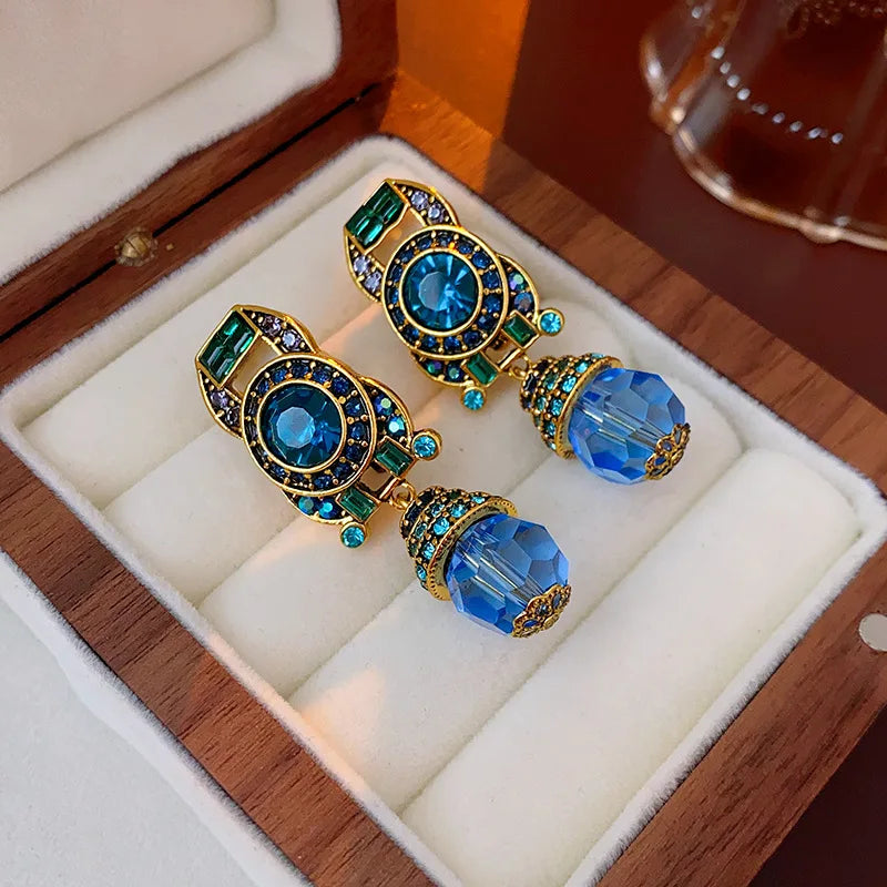 Bluey Rhinestone Crystal Clip Earrings – Medieval Vintage Sparkle Charms for Women