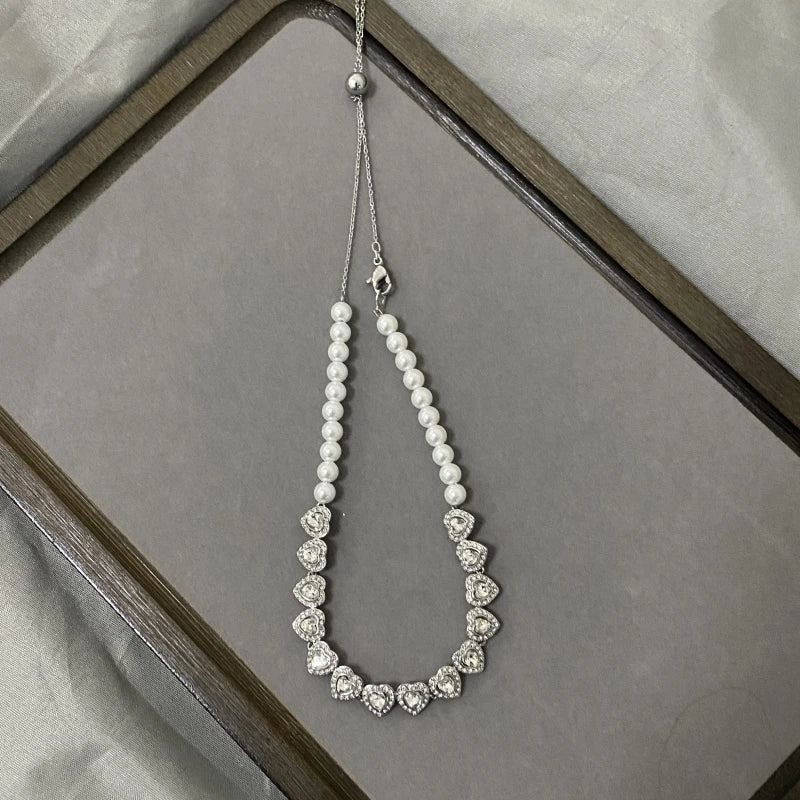 Love Pearl Elegance: Women’s Light Luxury Jewelry Set – Necklace, Earrings & Bracelet