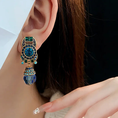 Bluey Rhinestone Crystal Clip Earrings – Medieval Vintage Sparkle Charms for Women