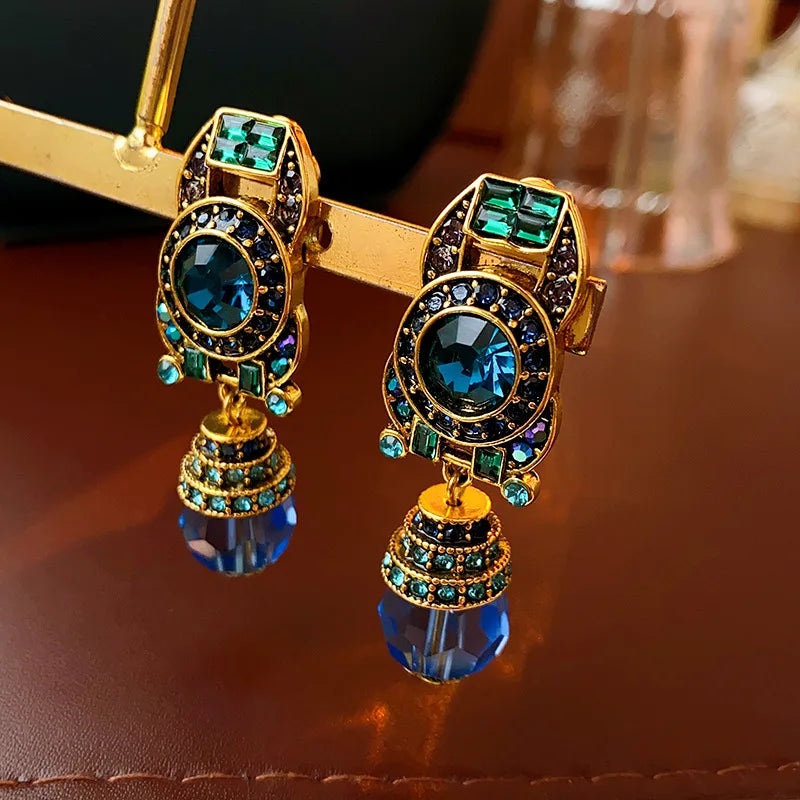 Bluey Rhinestone Crystal Clip Earrings – Medieval Vintage Sparkle Charms for Women