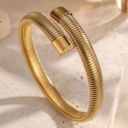 Boho-Chic Woven Decorative Bracelet – Summer Fashion Statement for Confident Women