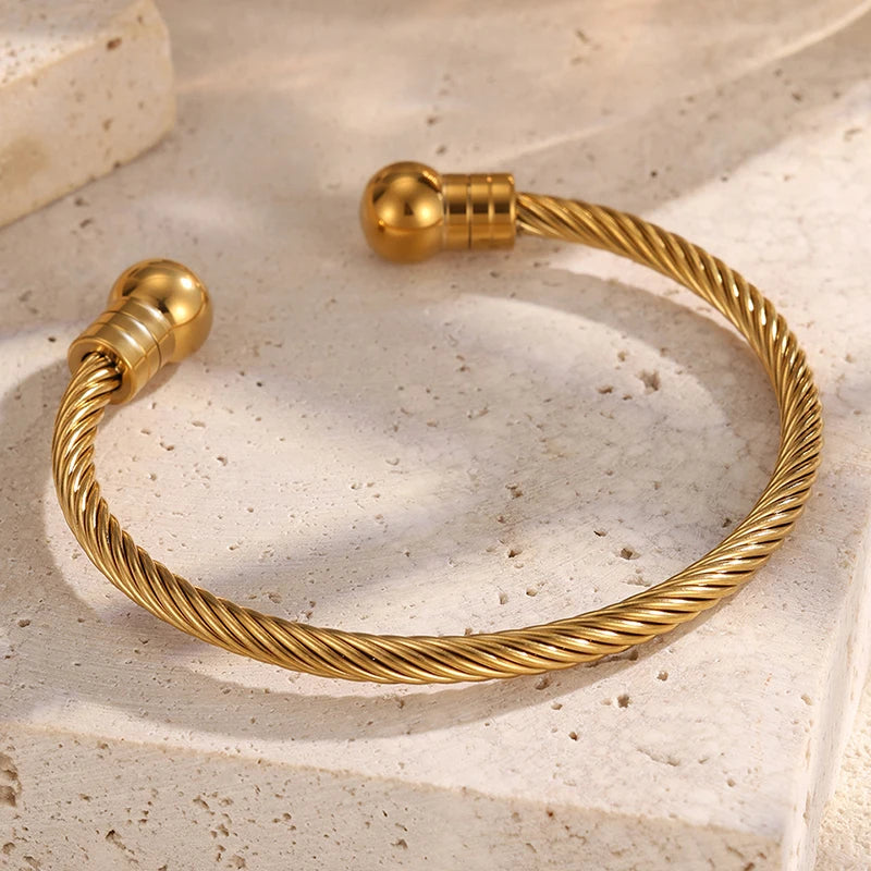 Boho-Chic Woven Decorative Bracelet – Summer Fashion Statement for Confident Women