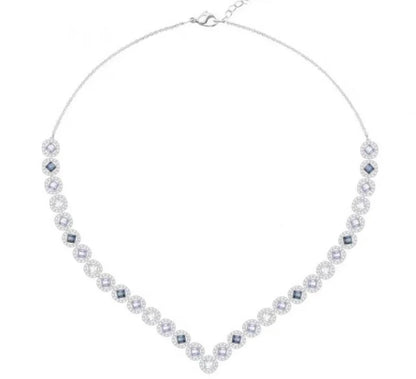 Love Pearl Elegance: Women’s Light Luxury Jewelry Set – Necklace, Earrings & Bracelet