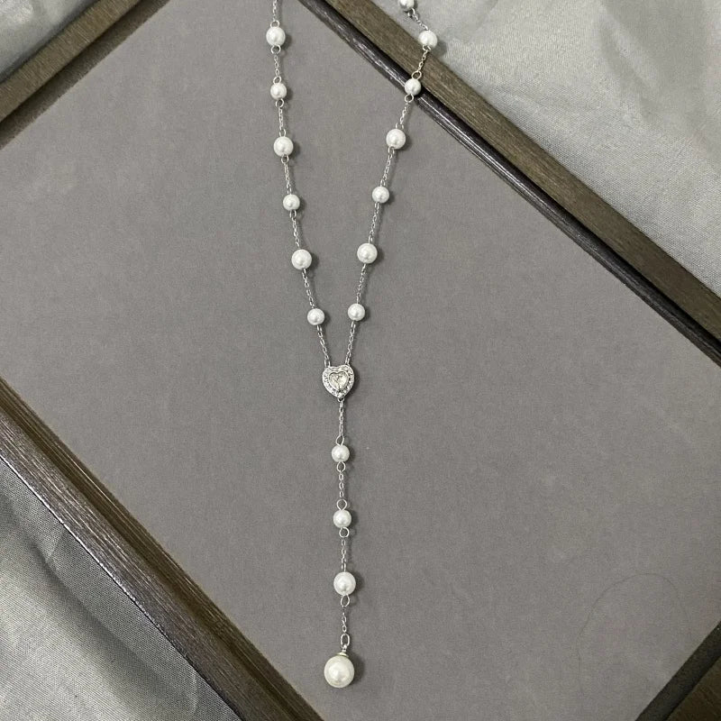 Love Pearl Elegance: Women’s Light Luxury Jewelry Set – Necklace, Earrings & Bracelet