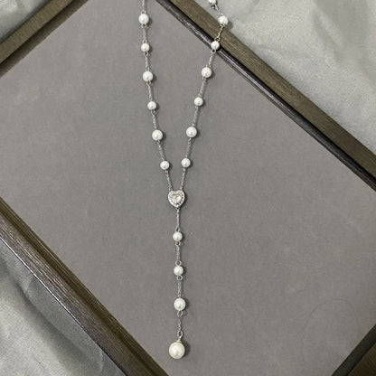 Love Pearl Elegance: Women’s Light Luxury Jewelry Set – Necklace, Earrings & Bracelet